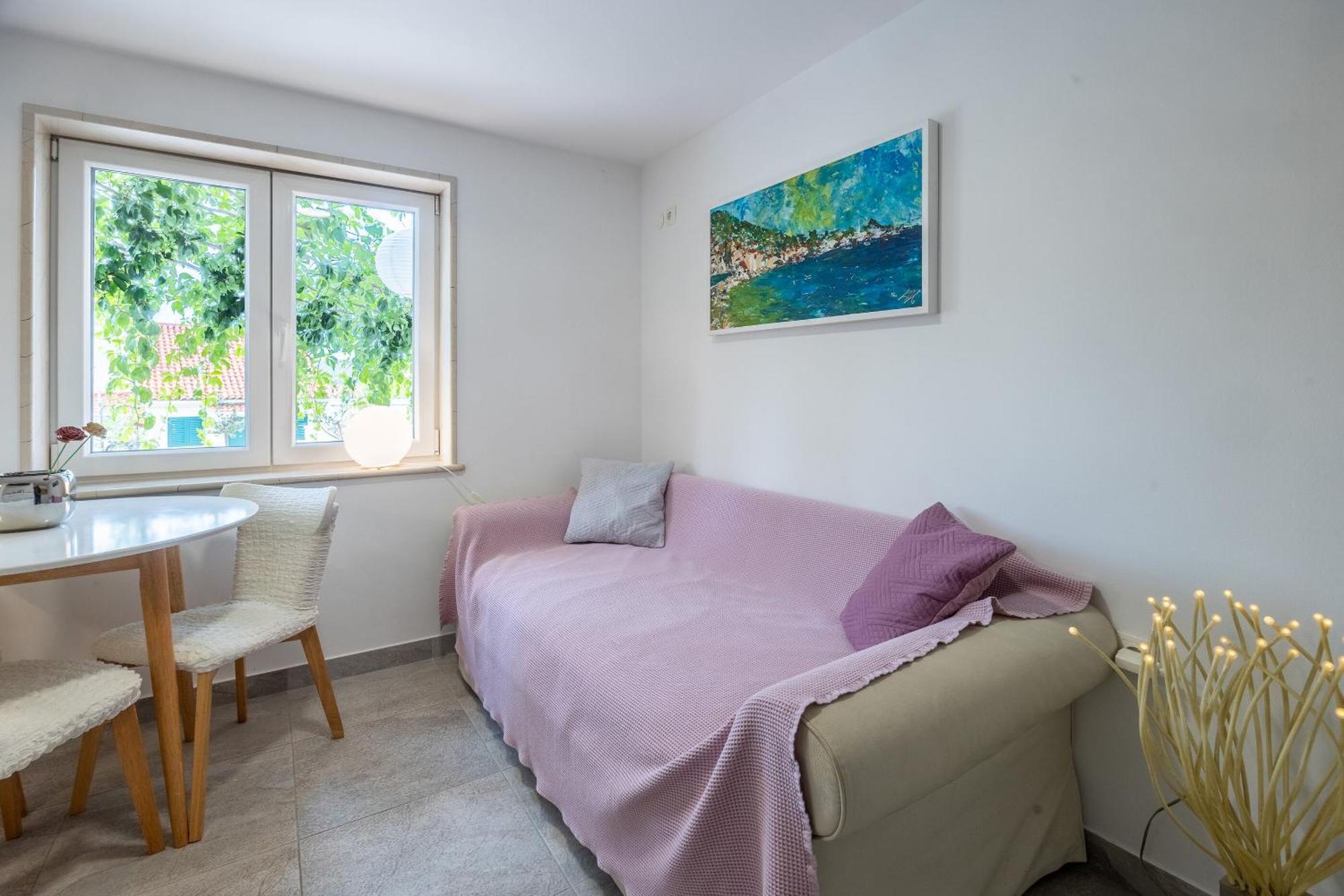 Apartments And Rooms Lea Bol Exterior foto